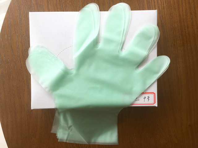 Green Disposable TPE Gloves