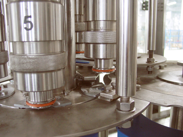 Natural Sparkling Water Isobric Filling Machine
